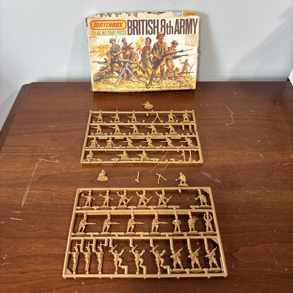 Matchbox 1:76 British 8th Army Figures P-5005 48 Pieces - Open Box AS IS